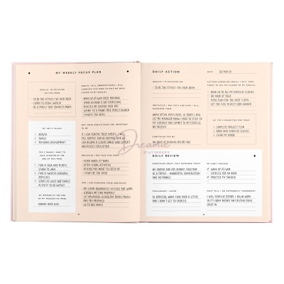 Sổ tay  ghi chép, lên kế hoạch kèm câu quote truyền cảm hứng 